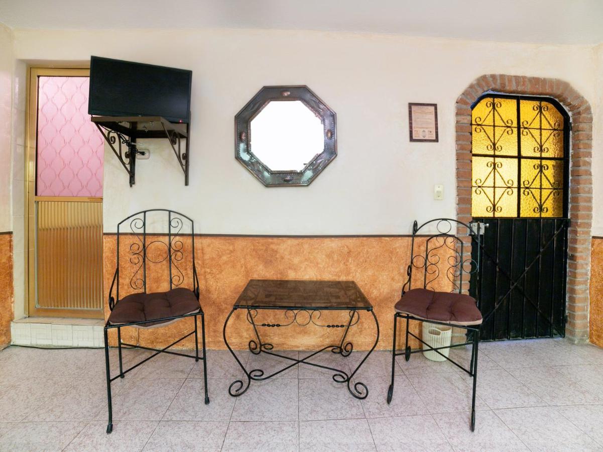 Hotel Del Carmen Tlalpujahua Экстерьер фото